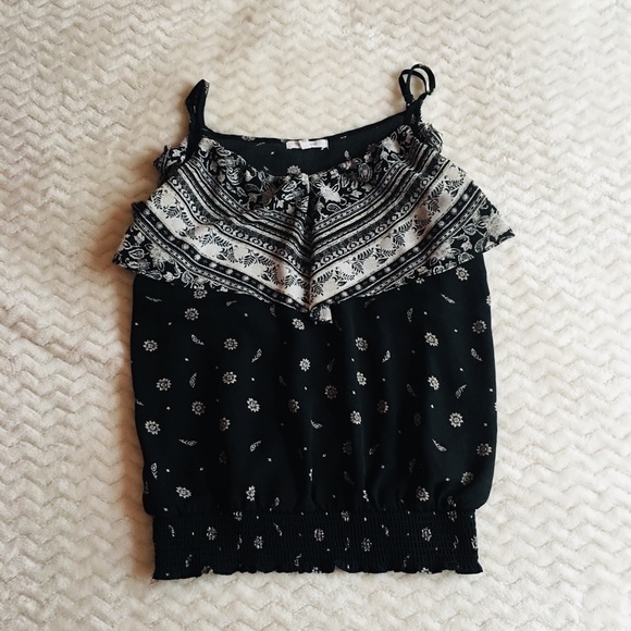 Summer top - Picture 1 of 3